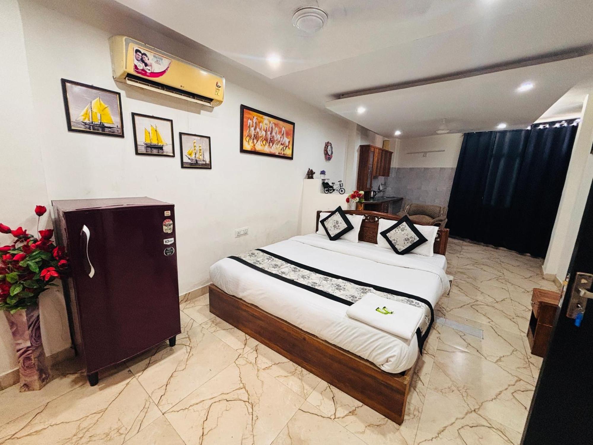 Hauz Khas Villa Нью-Дели Экстерьер фото